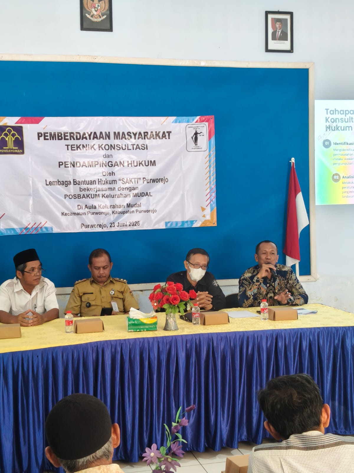 LBH SAKTI PURWOREJO GELAR PEMBERDAYAAN MASYARAKAT DAN PENGUATAN POSBANKUM KELURAHAN MUDAL